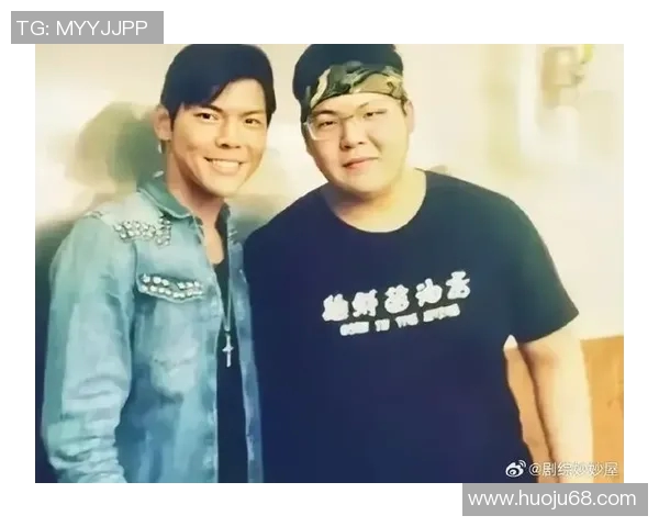 向佐意外邂逅足球明星两人畅谈运动梦想引发热议